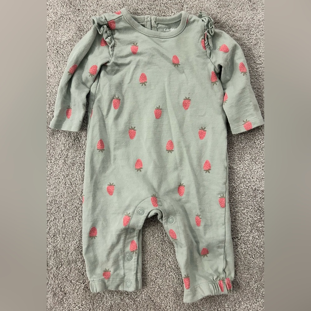 Carter’s Strawberry Jumper - 6 Months. EUC.